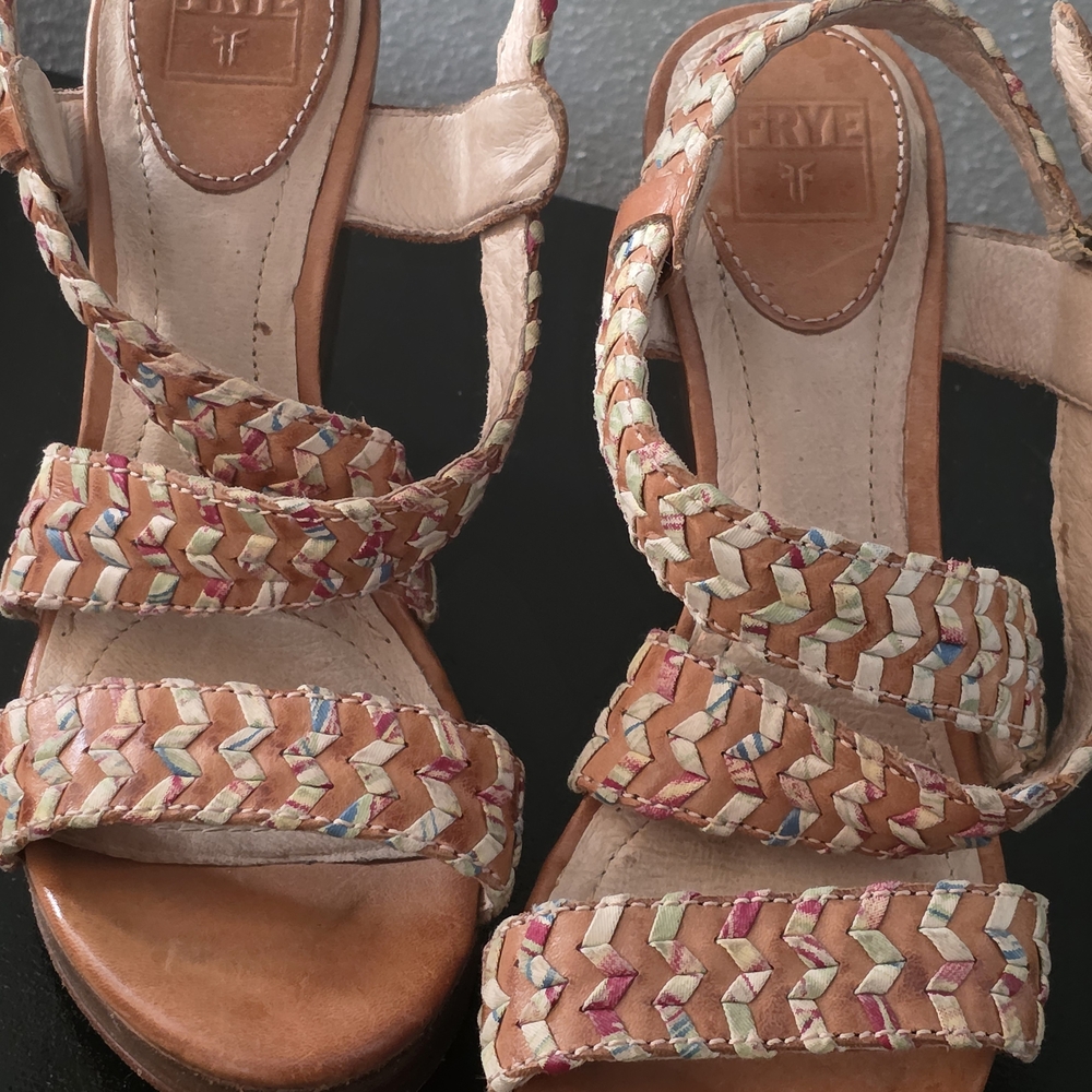 Frye Brown Braided Sandals Elegant Design